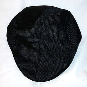 BLACK BIB FRONT HAT